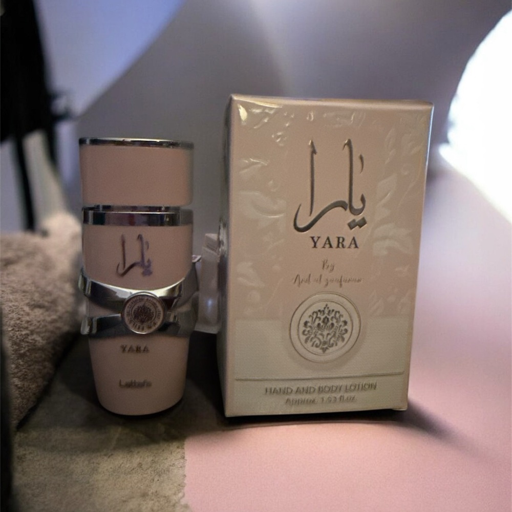 2pc Set Yara Hand and Body Lotion 
Yara Matching Fine Mist